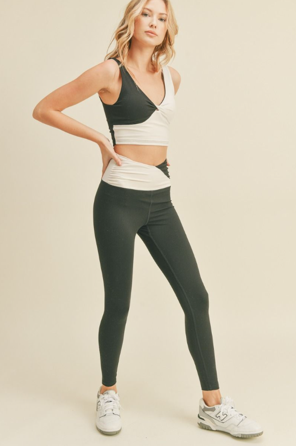 Color Block Front-Twist Leggings